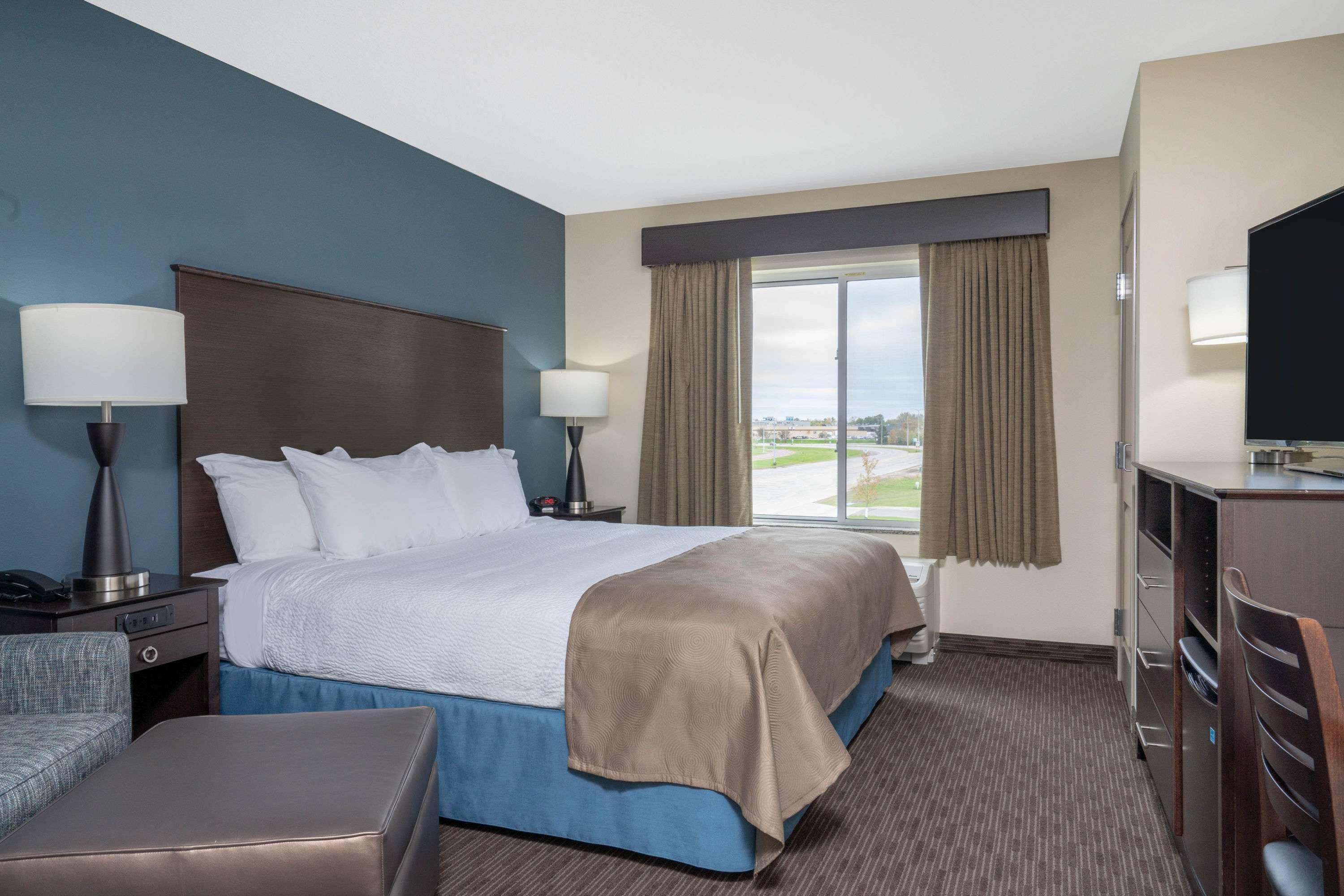 Americinn By Wyndham Windom Eksteriør billede