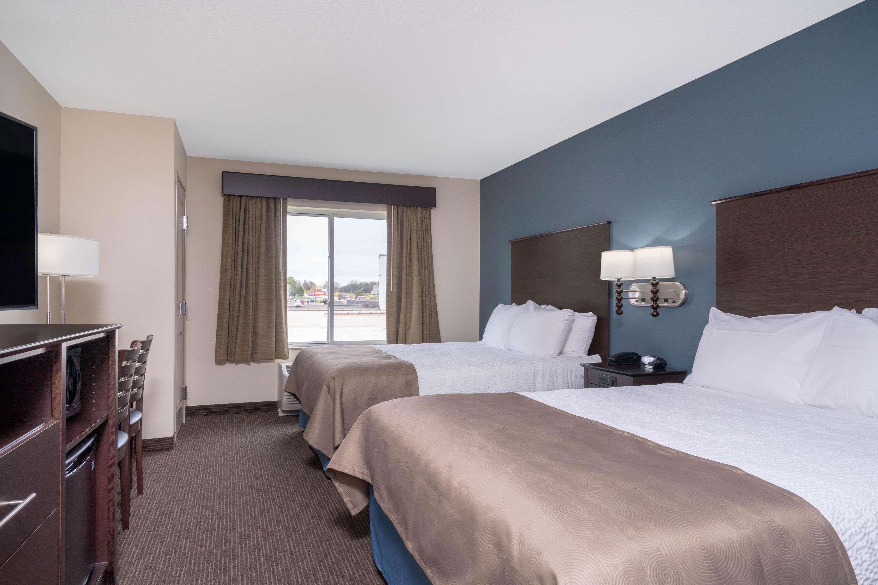 Americinn By Wyndham Windom Eksteriør billede