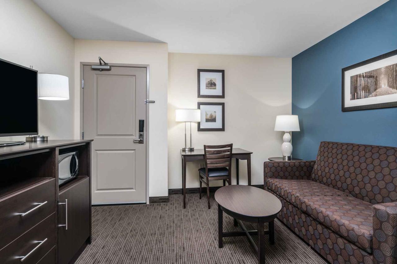 Americinn By Wyndham Windom Eksteriør billede